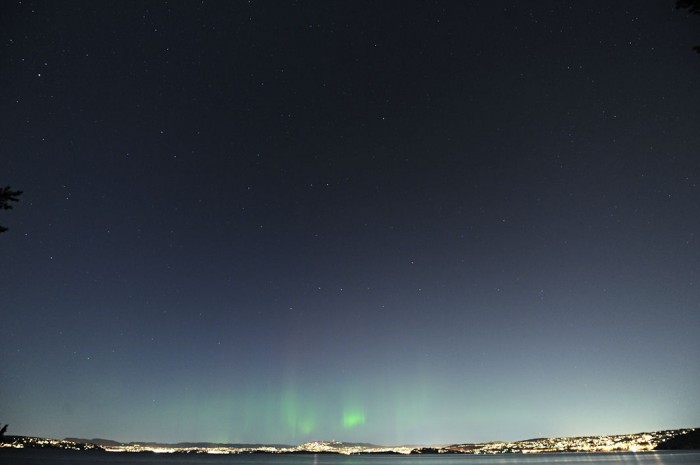 Draconid meteors and Northern lights (Aurora borealis)